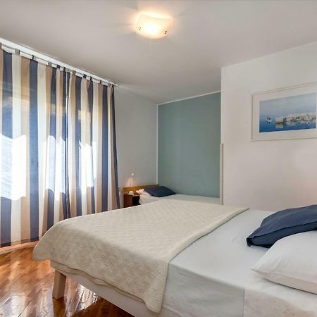 Apartments Ariana PUY Exterior foto